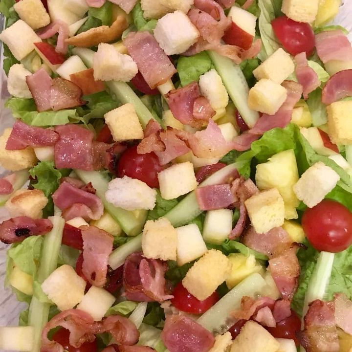 Salad: Mạn phép chia sẻ cách làm 1 số sốt ăn kèm salad. Đôi khi chỉ cần biến đổi chút